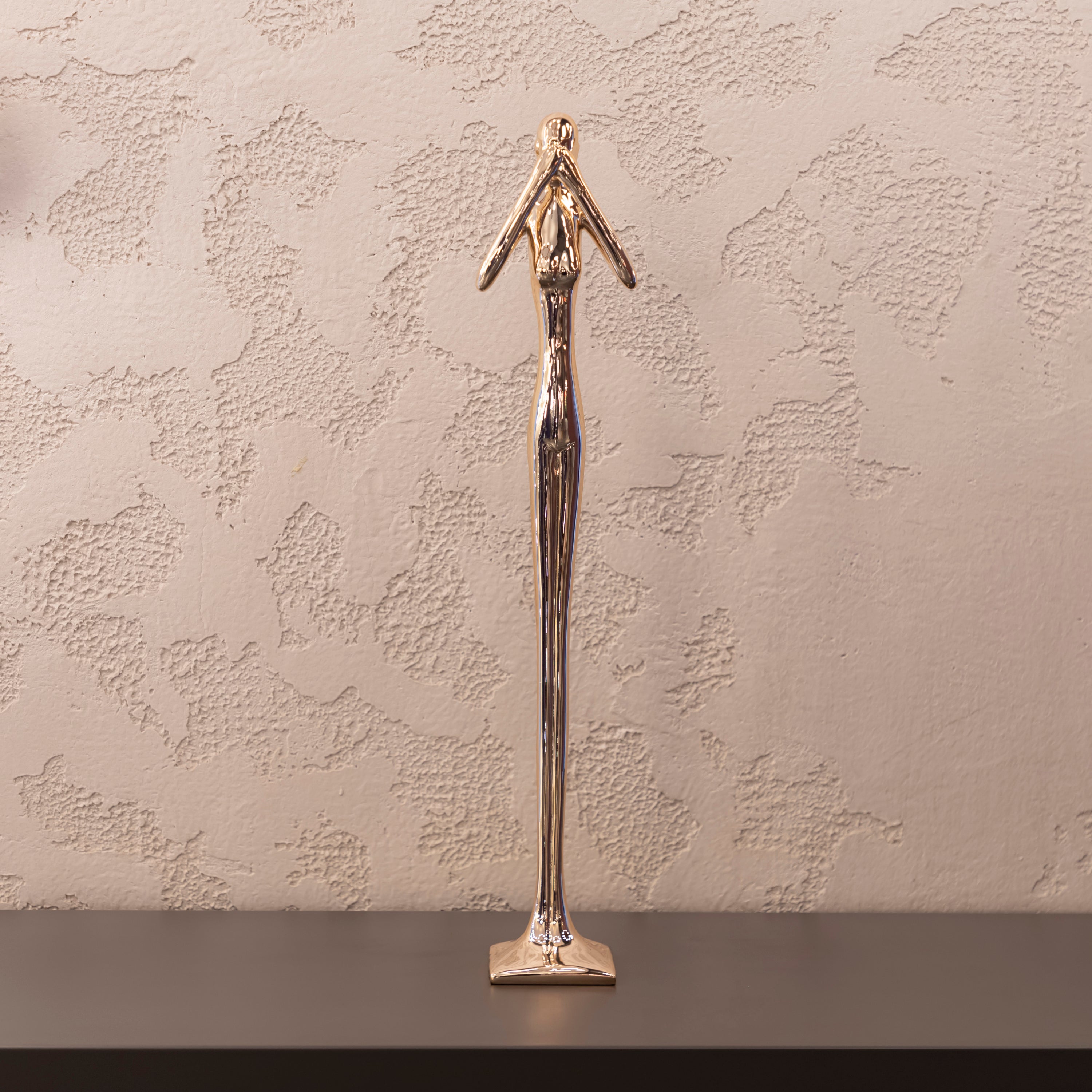 Long Figurine (I Don'T Know) 14X10X73 Cm