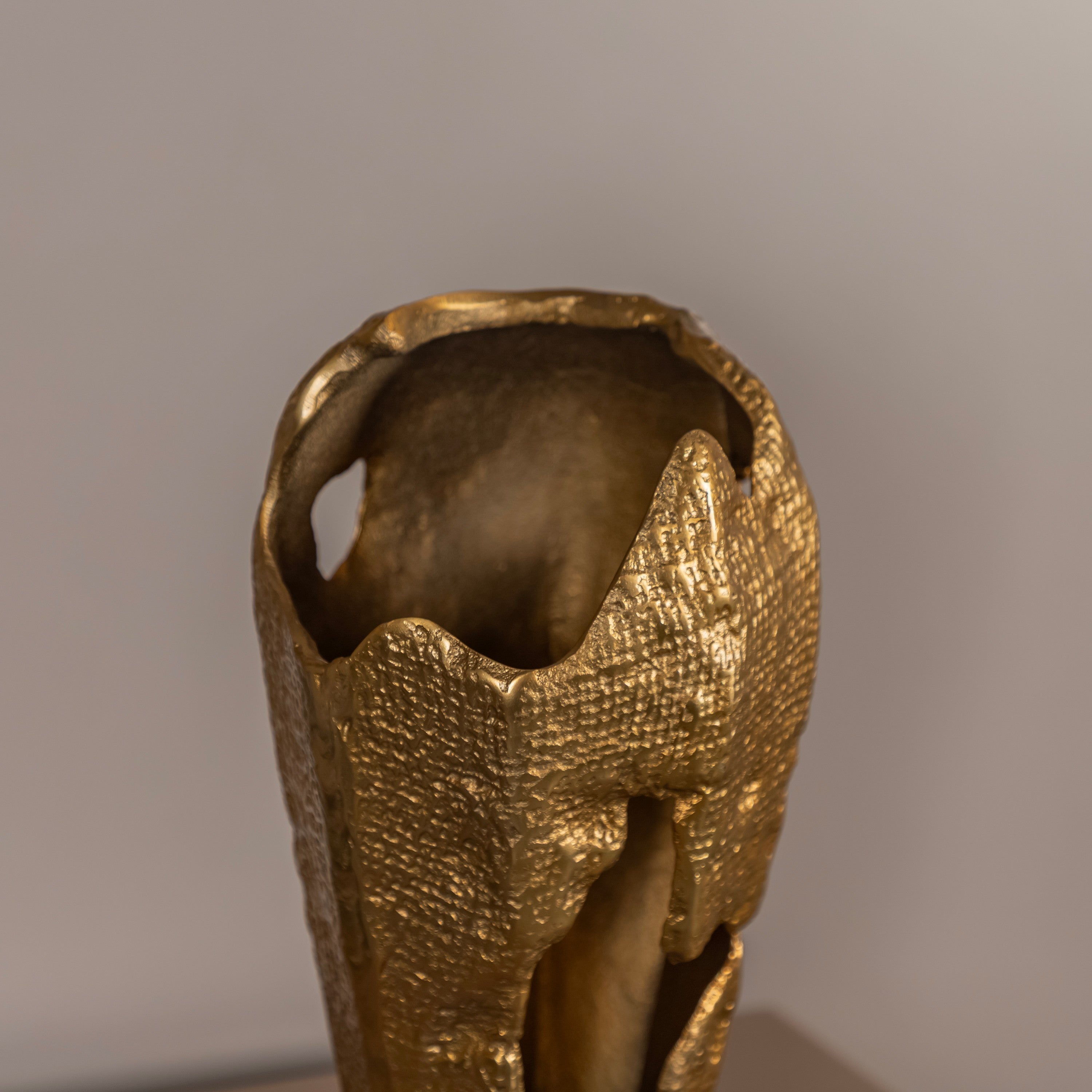 Gradia Metal Gold Long Vase 34 Cm