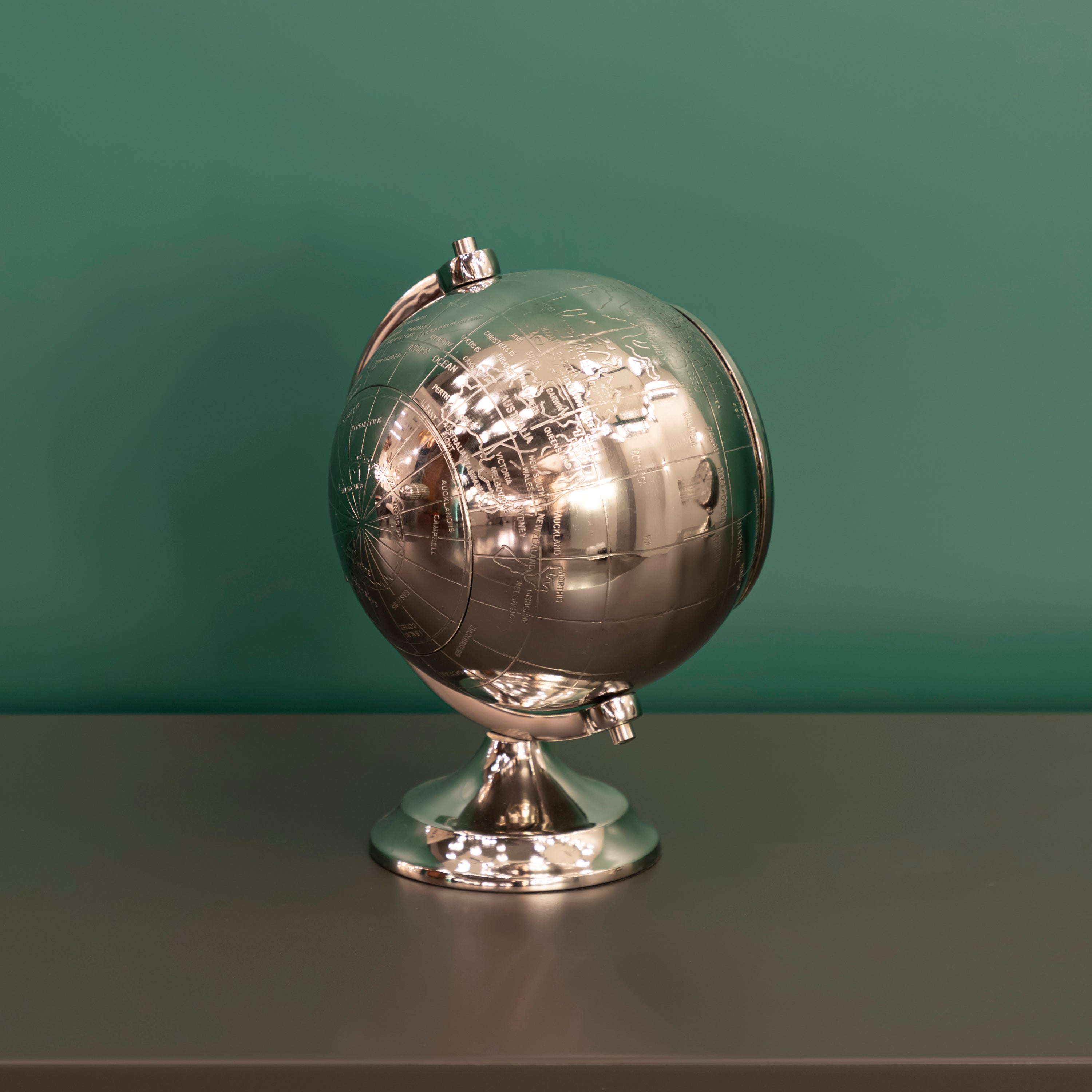 Silver World Clock Small