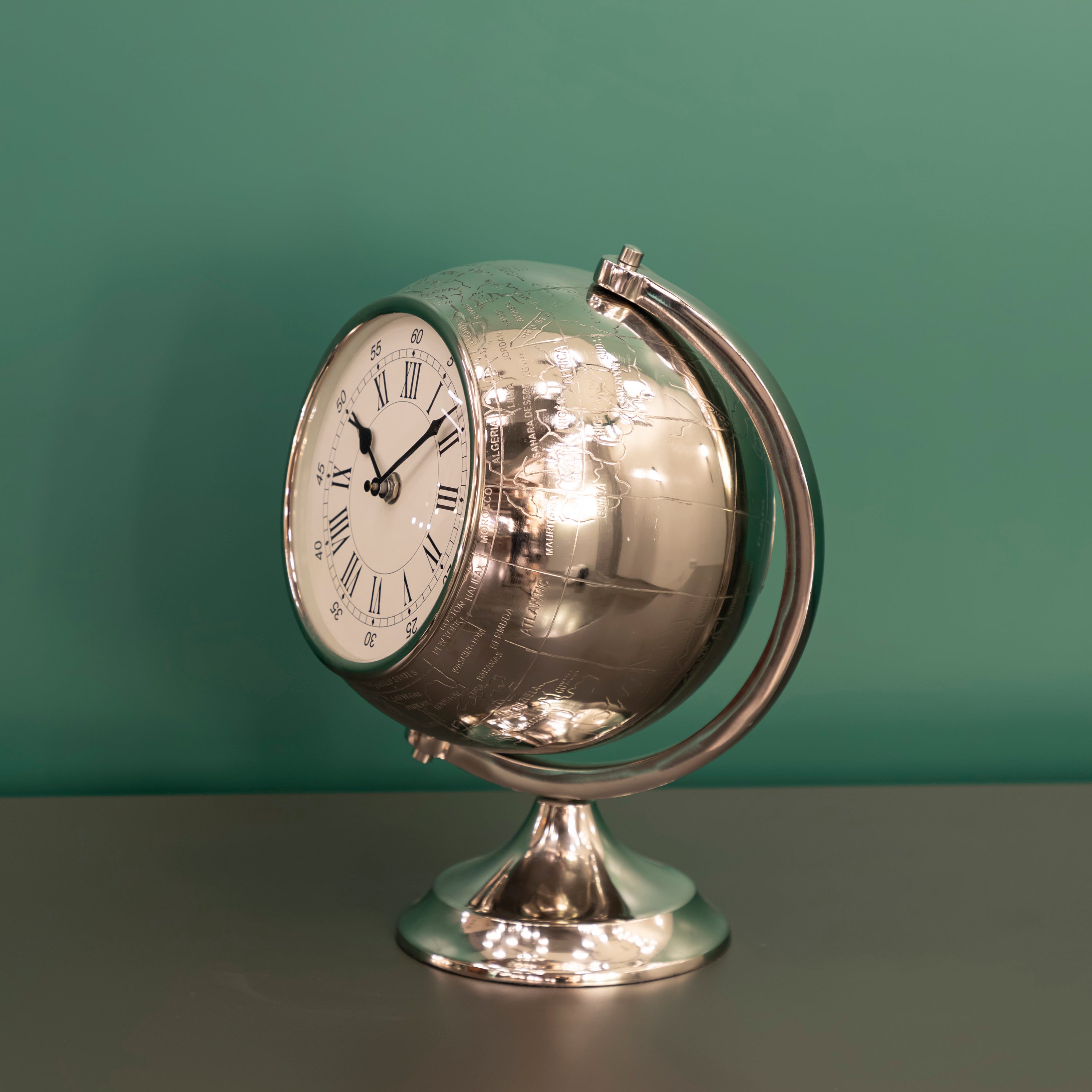 Silver World Clock Big