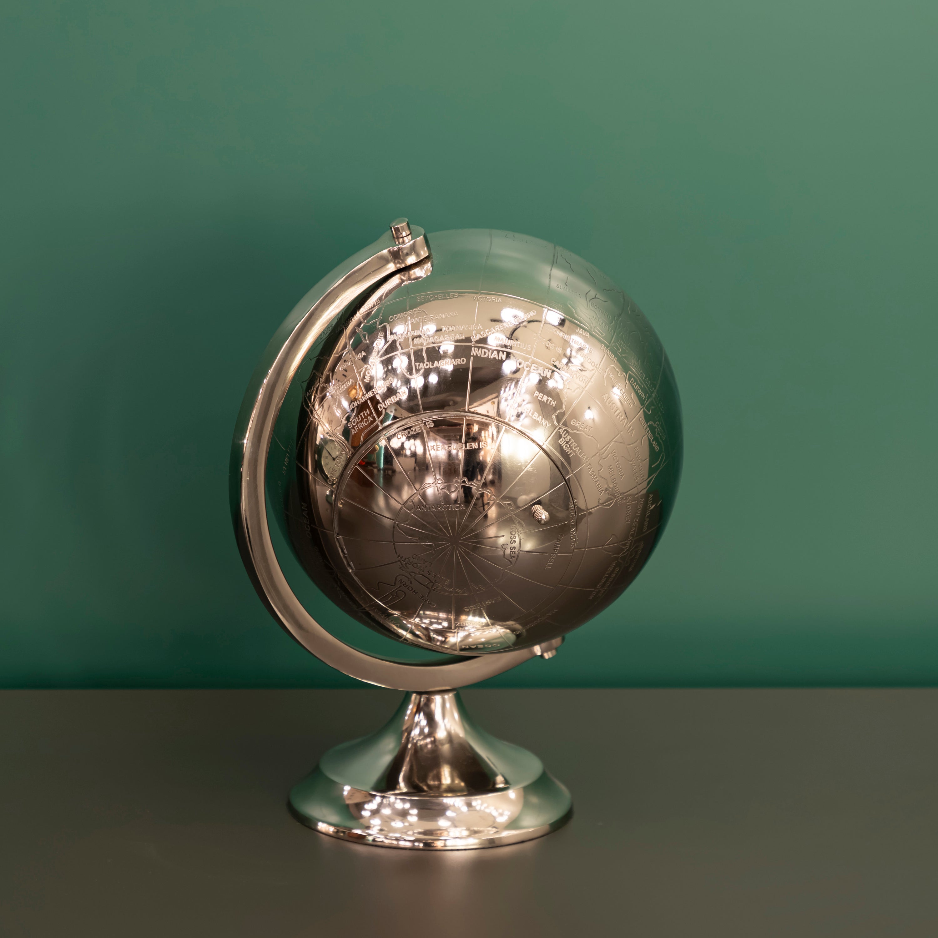 Silver World Clock Big