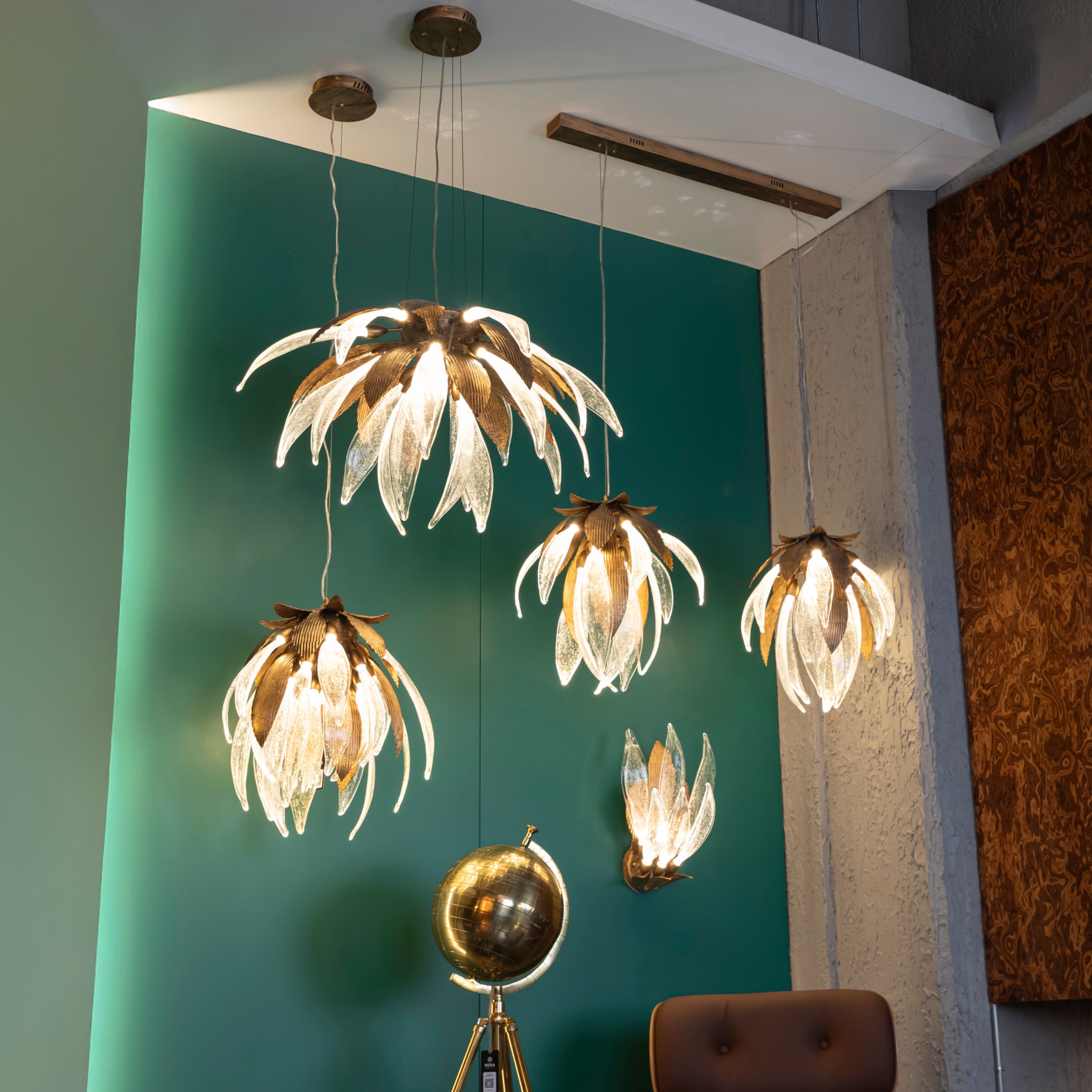 Lüksemburg 20-Piece Transparent Glass Gold Aluminum Chandelier - Heka Lighting & Trading Limited