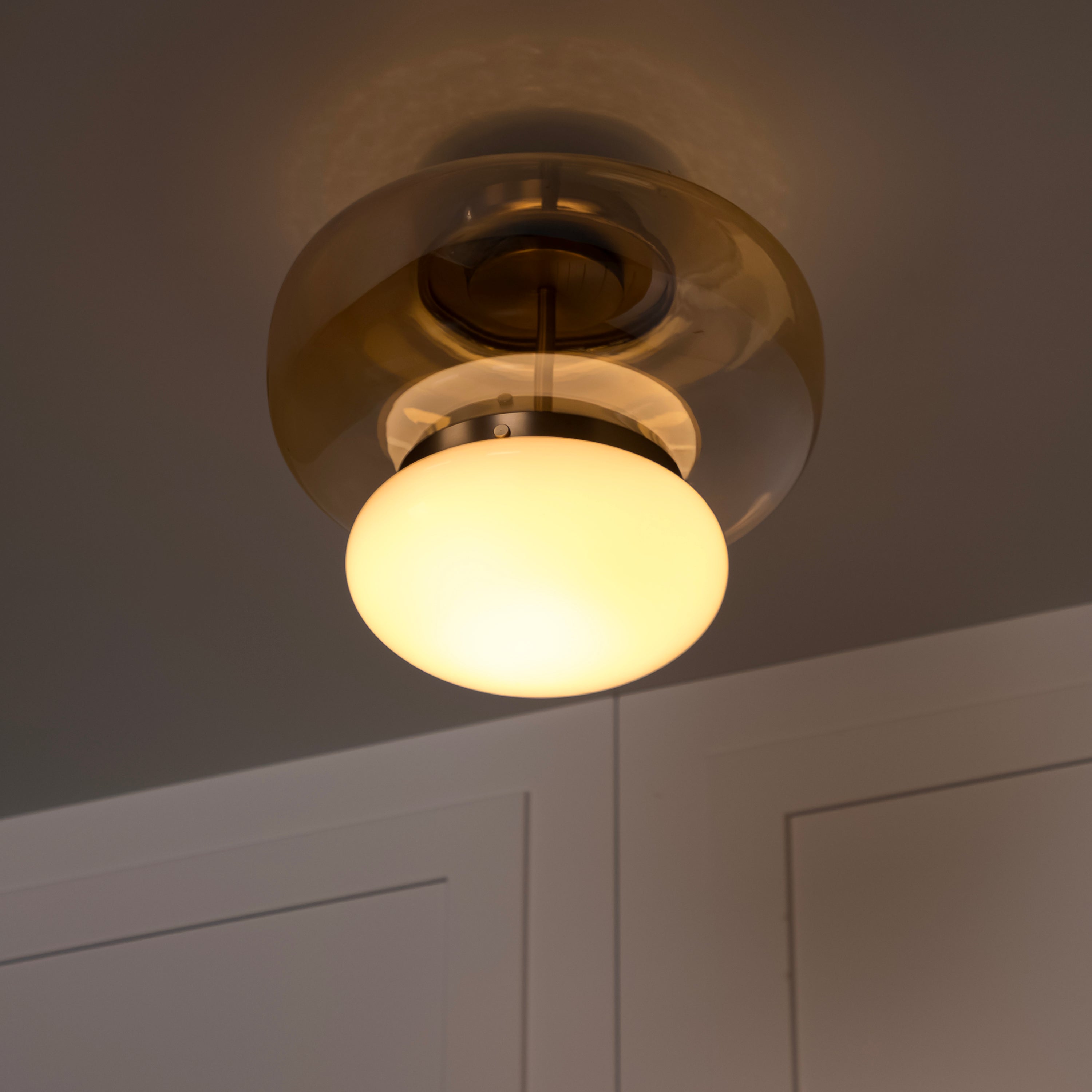 Salvador Honey & White Glass Antique Plafonier 27Cm - Heka Lighting & Trading Limited