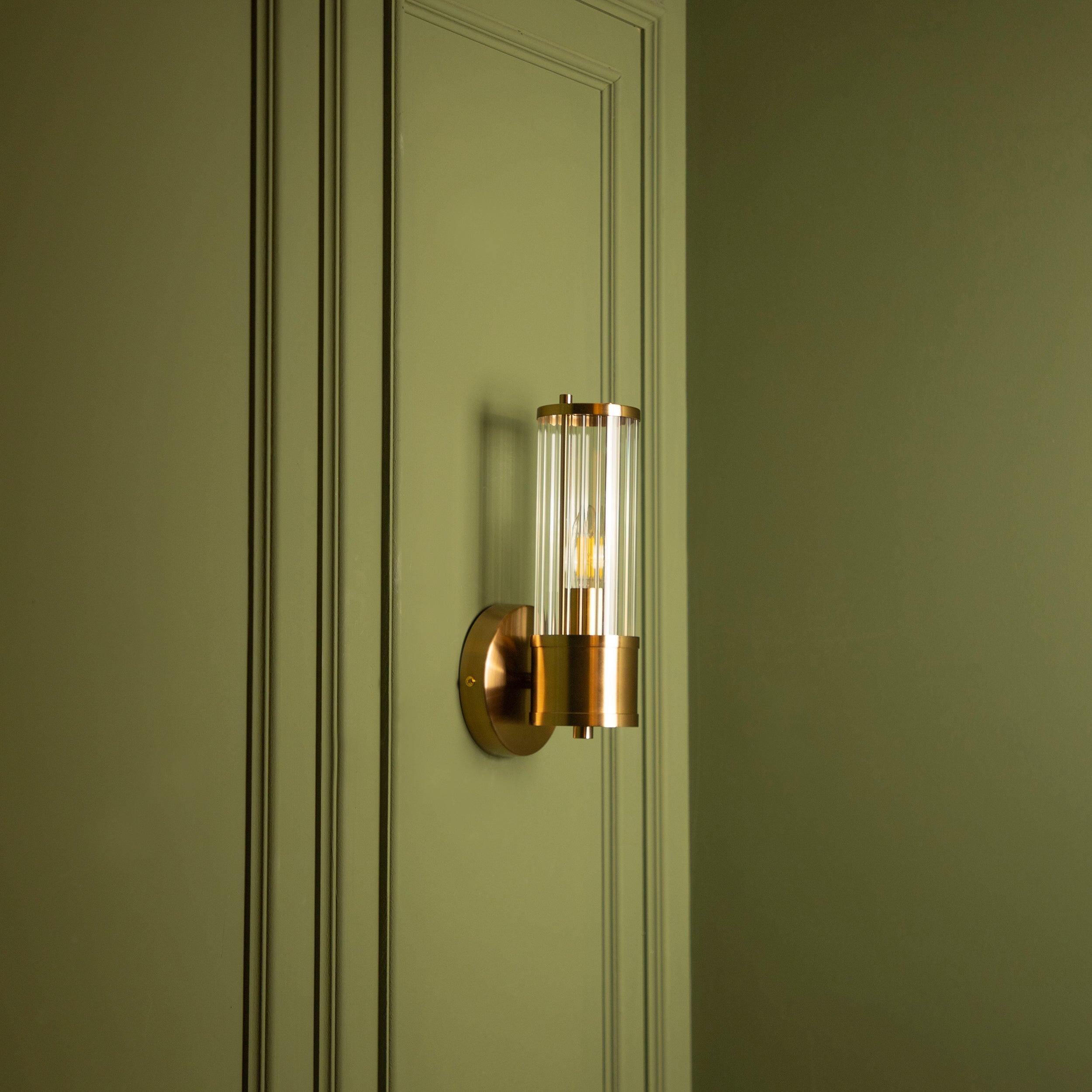 Marseille Single Transparent Antique Wall Sconce | Modern Decorative Lighting For Homes & Hotels - Heka Lighting & Trading Limited