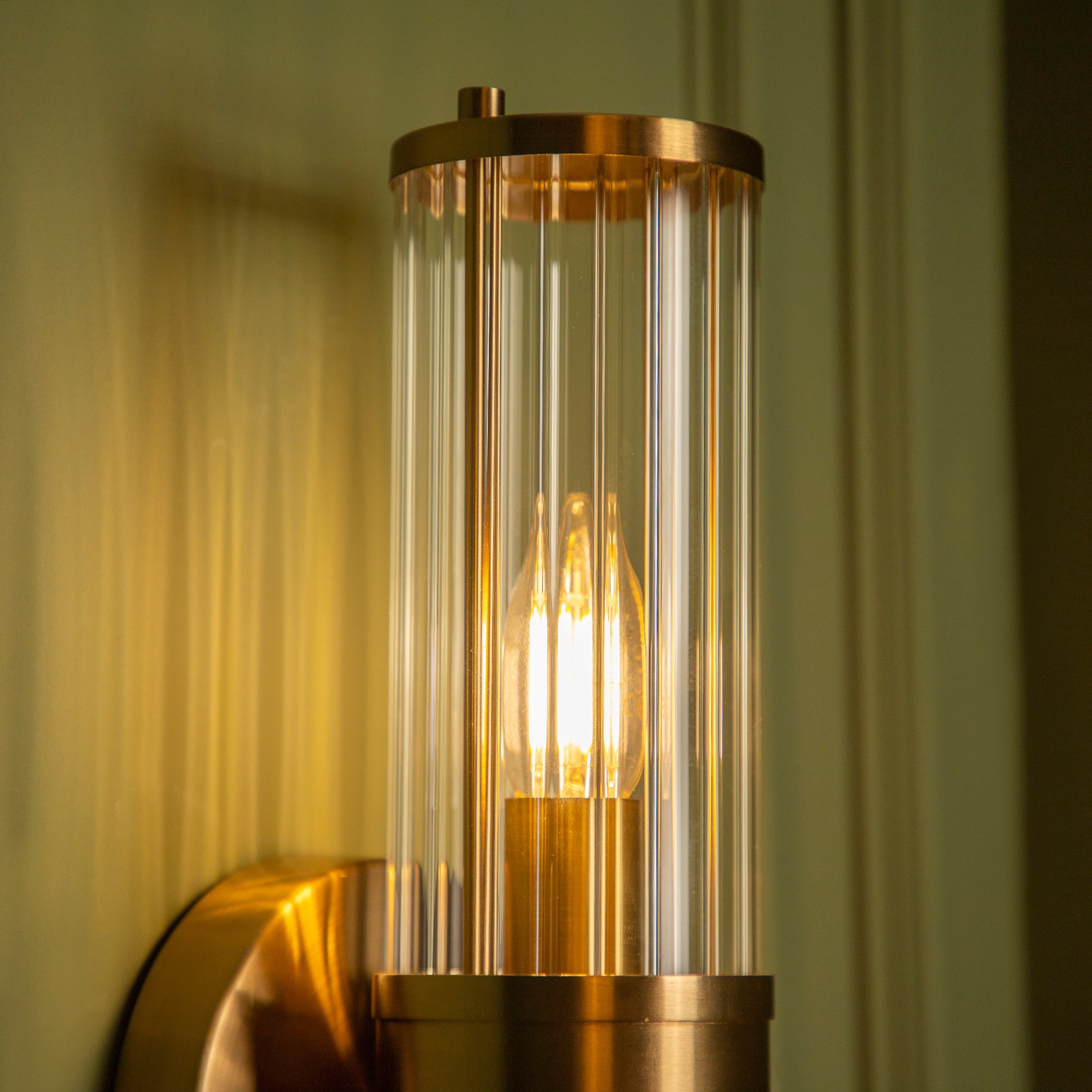 Marseille Single Transparent Antique Wall Sconce | Modern Decorative Lighting For Homes & Hotels - Heka Lighting & Trading Limited