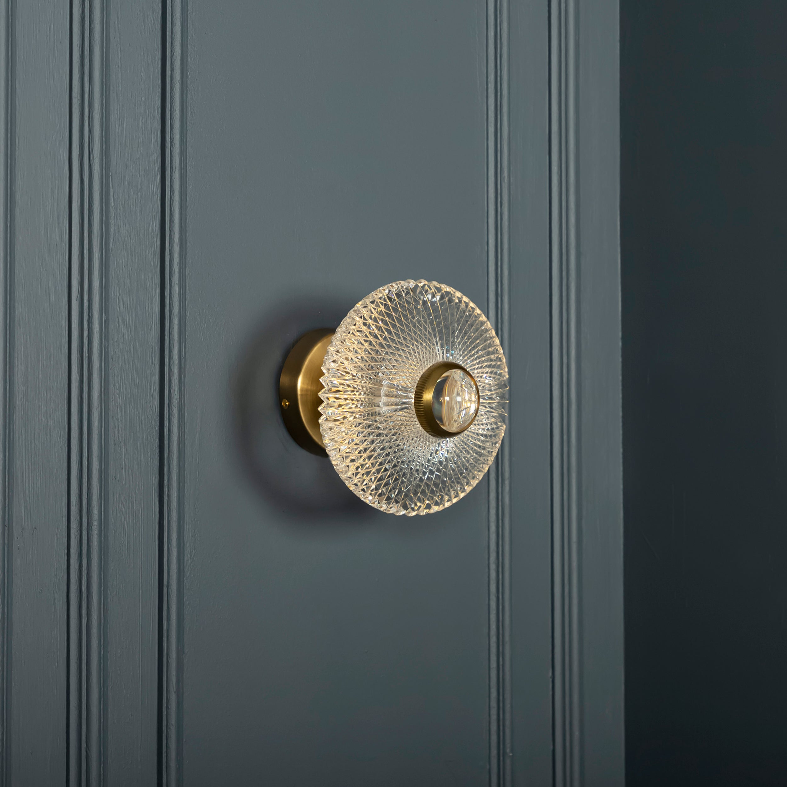 Aspar Tek Acrylic Transparent Antique Wall Sconce - Heka Lighting & Trading Limited