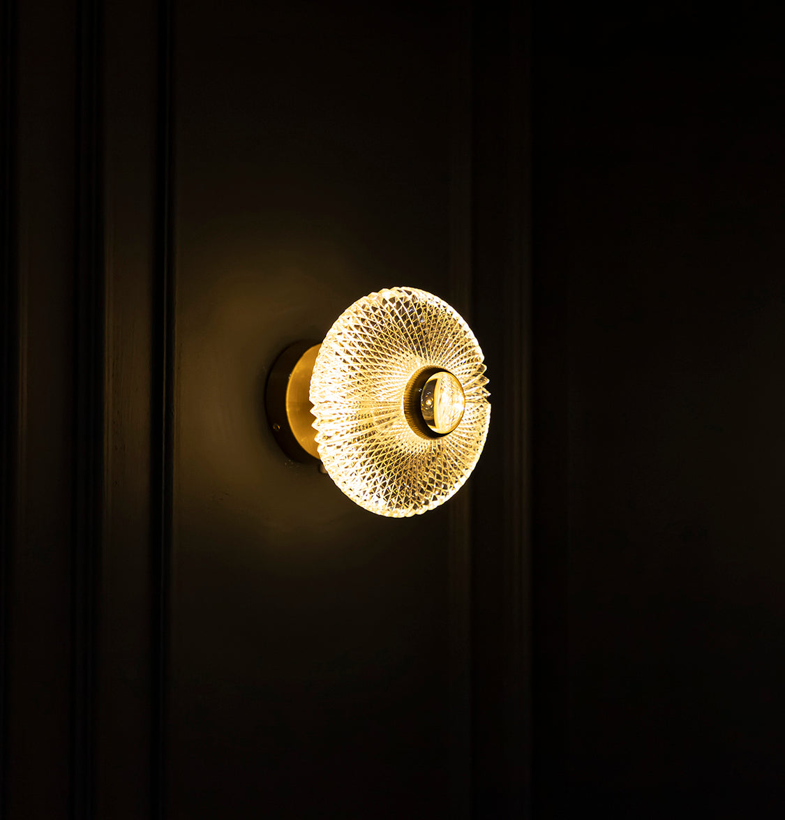 Aspar Tek Acrylic Transparent Antique Wall Sconce - Heka Lighting & Trading Limited