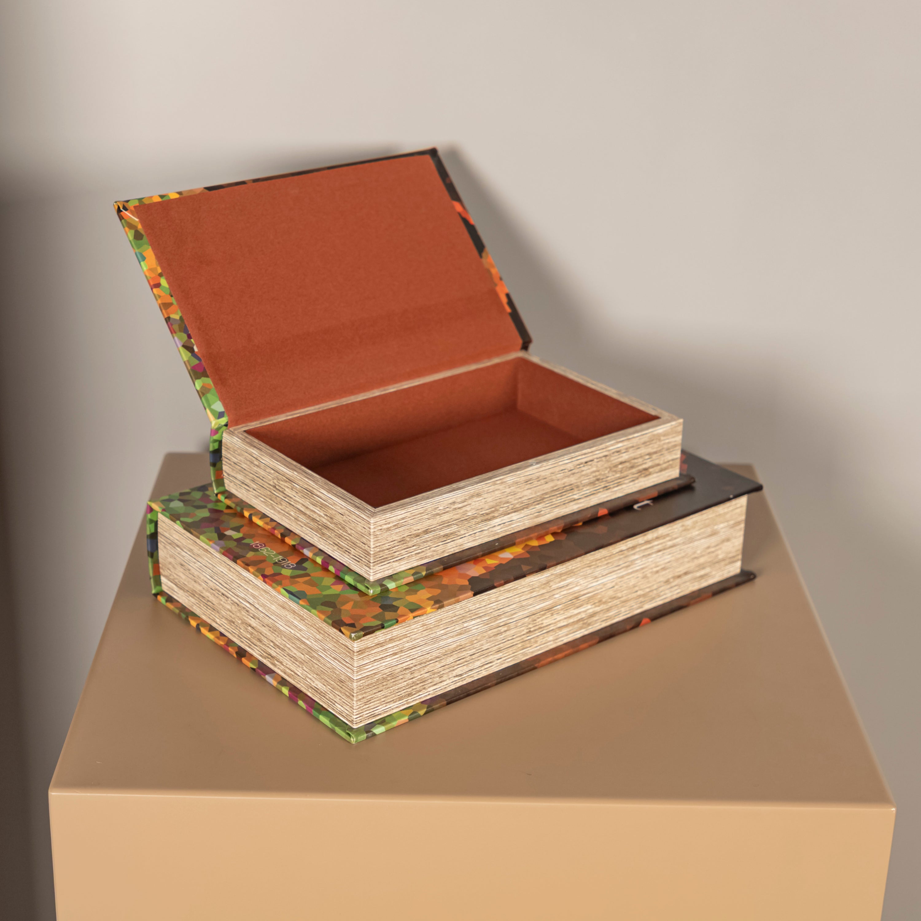 Lumora Gustav Klimt Book Box