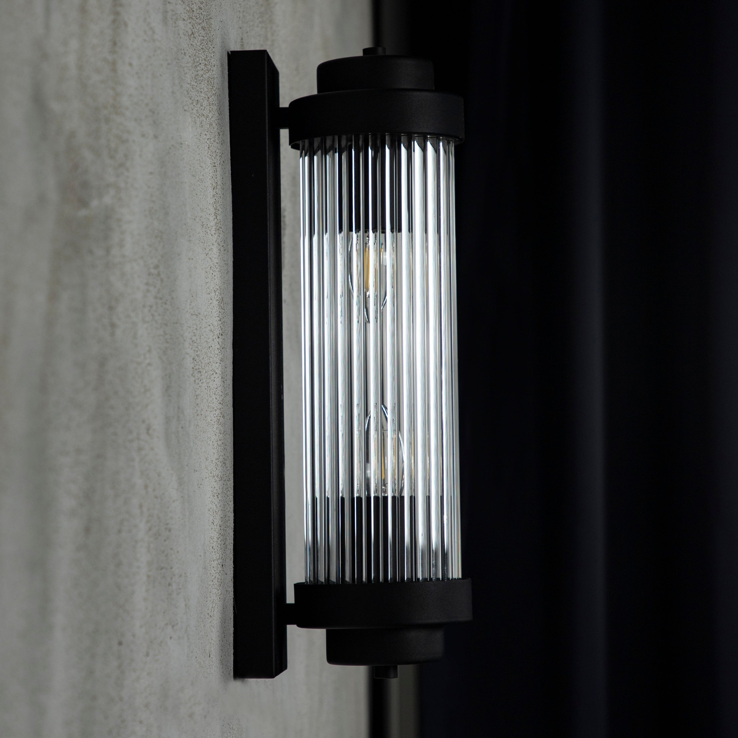 Sumela Black Glass Wall Sconce 40 Cm - Heka Lighting & Trading Limited