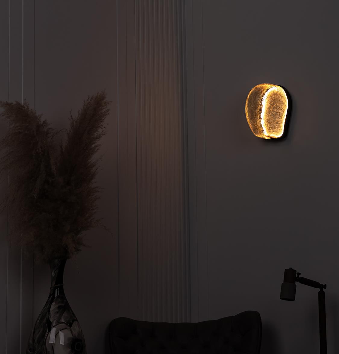 Gambia Honey Glass Black Wall Sconce 26 Cm - Heka Lighting & Trading Limited