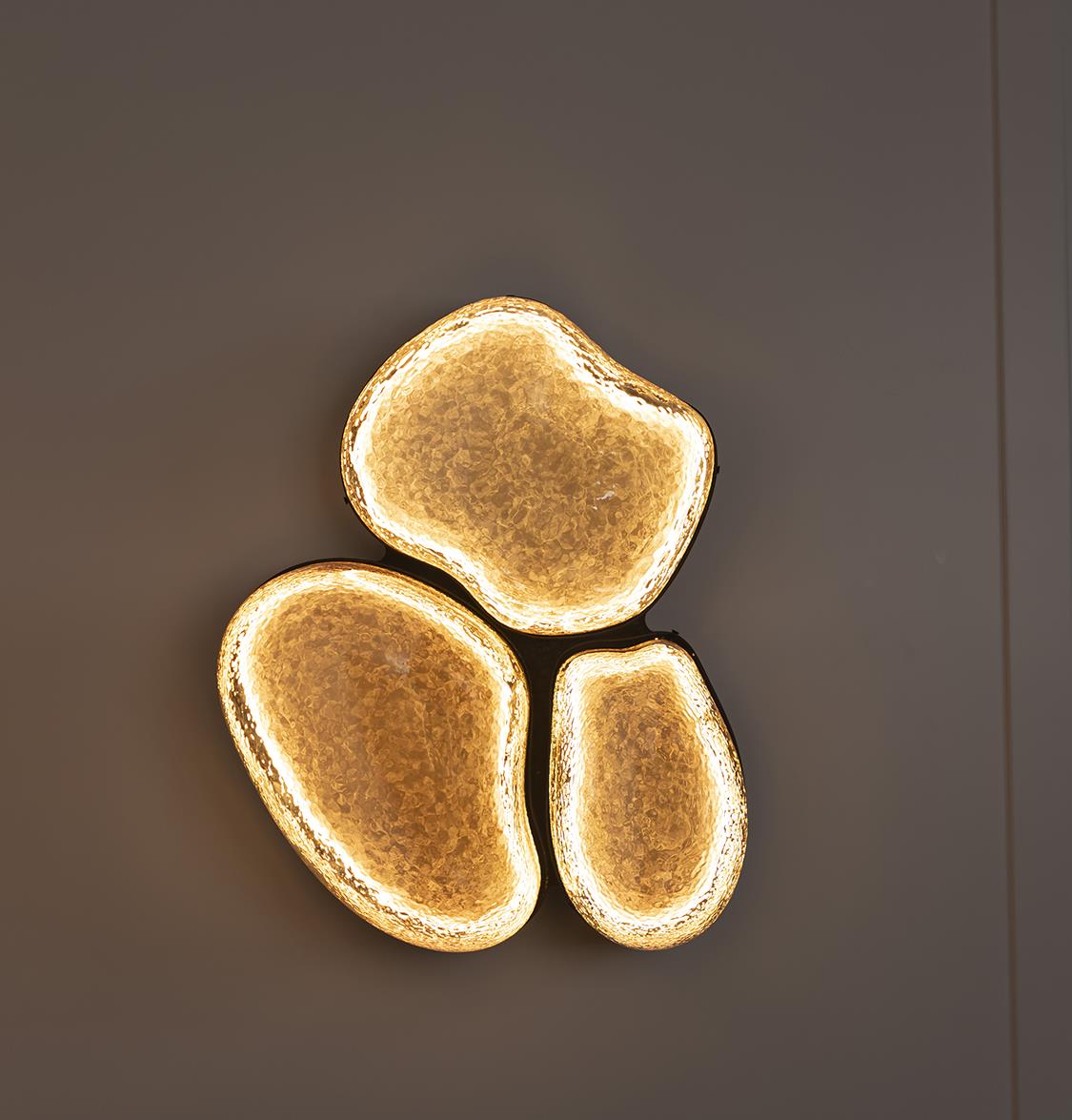 Gambia Three Honey Glass Black Wall Sconce 55 Cm - Heka Lighting & Trading Limited