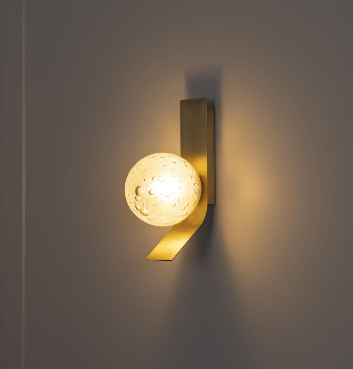 Helsingör Single Bubbly Soft Glass Antique Wall Sconce - Heka Lighting & Trading Limited