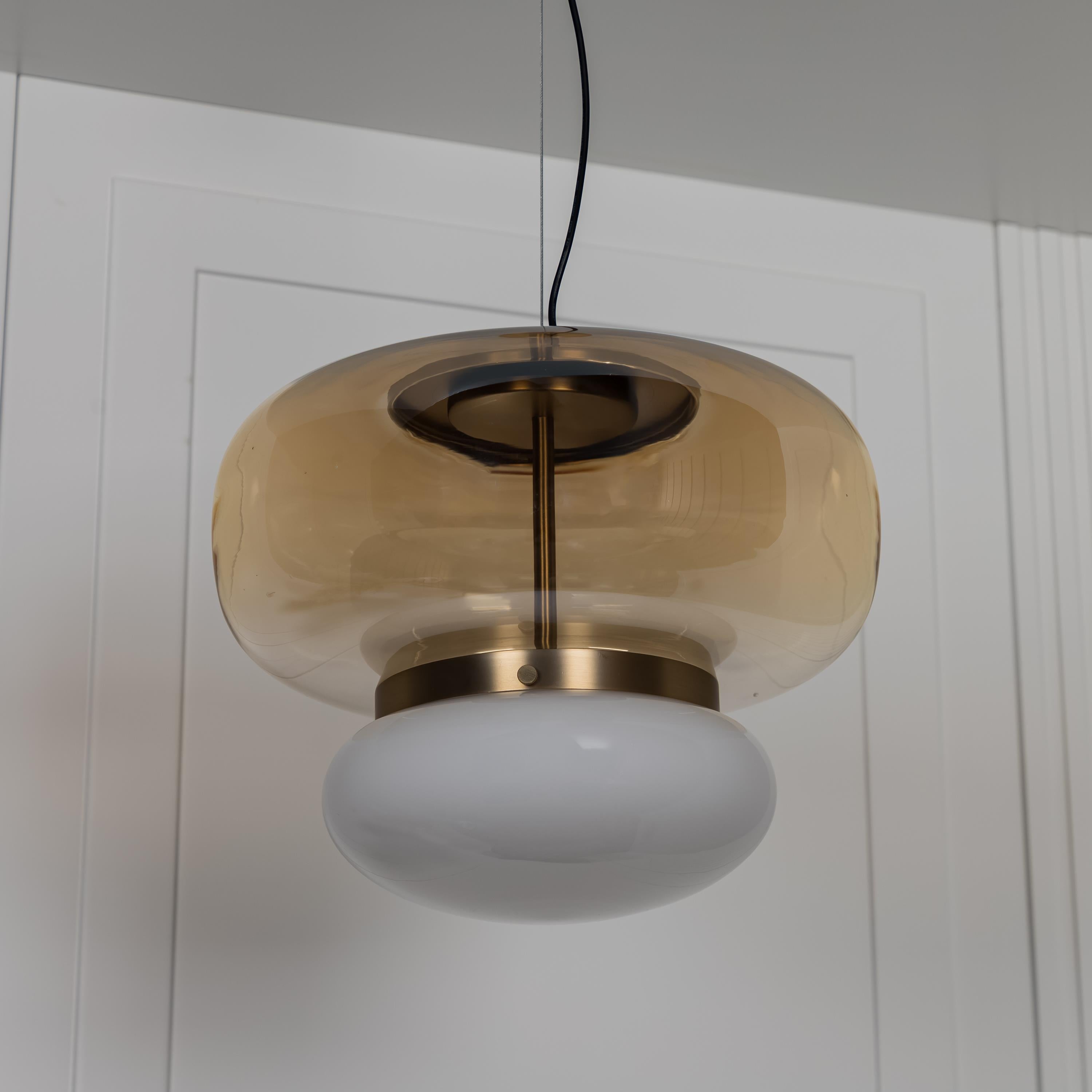 Salvador Honey & White Glass Antique Pendant Light 27 Cm - Heka Lighting & Trading Limited