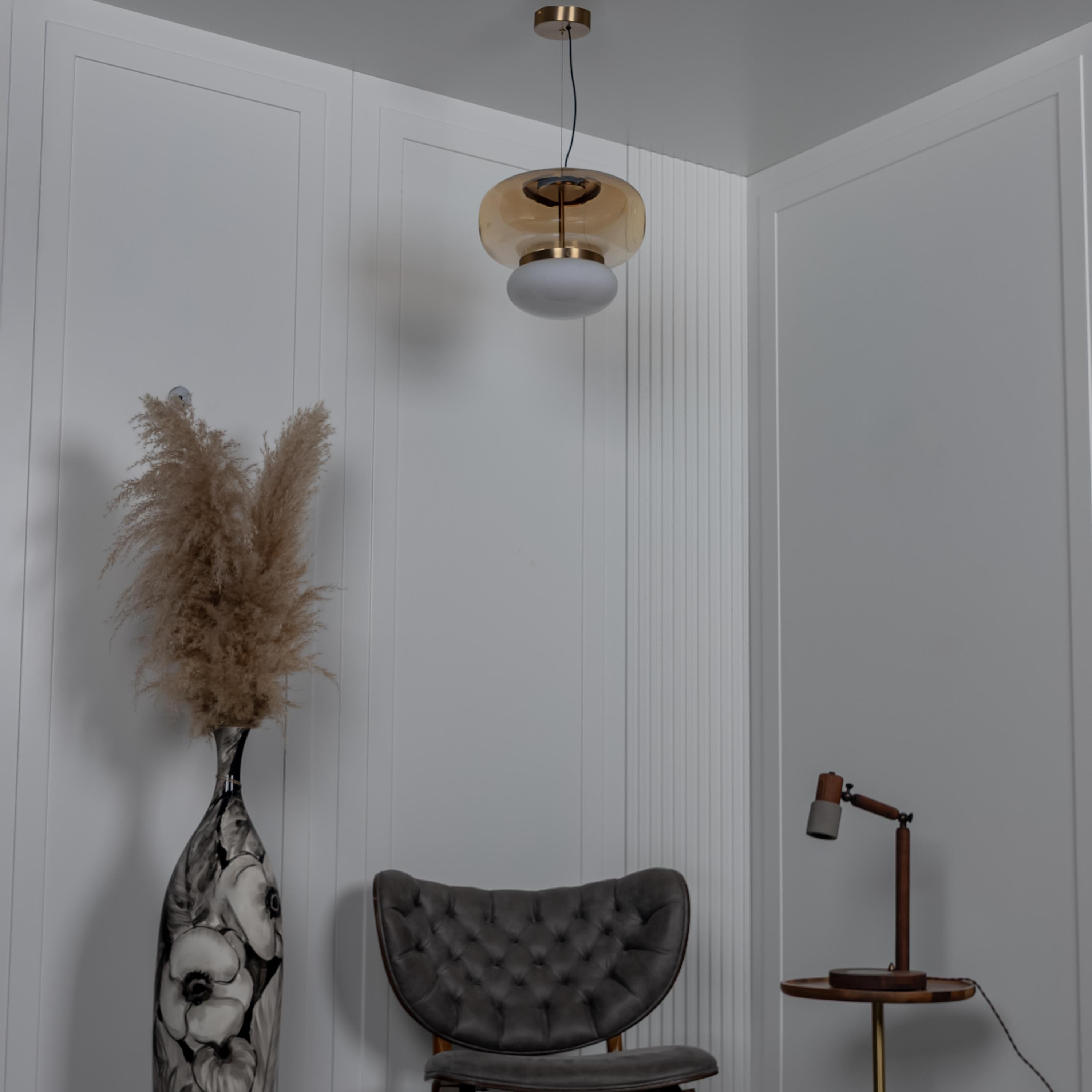 Salvador Honey & White Glass Antique Pendant Light 27 Cm - Heka Lighting & Trading Limited