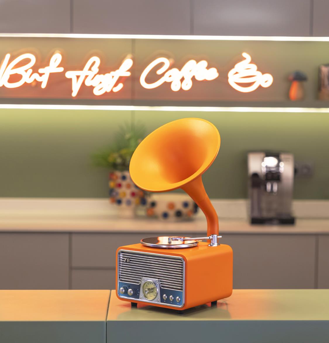 Orange-Chrome Gramophone - Mini Music Player