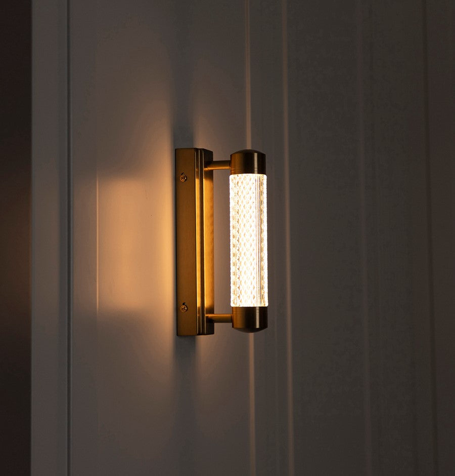 Alabanda Single Transparent Acrylic Brushed Brass Led Wall Sconce - Heka Lighting & Trading Limited