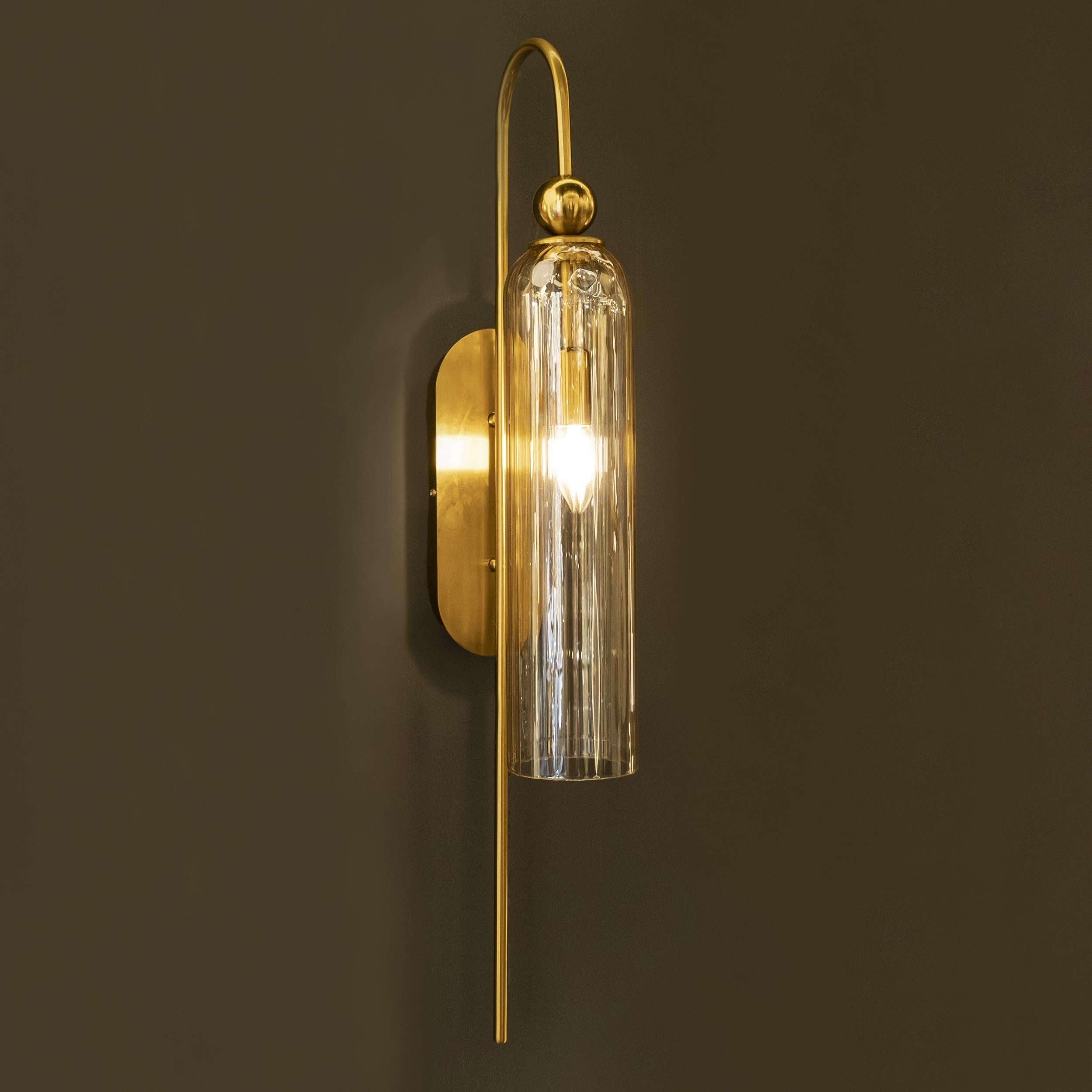 Aras Single Honey Glass Brushed Brass Wall Sconce - Heka Lighting & Trading Limited