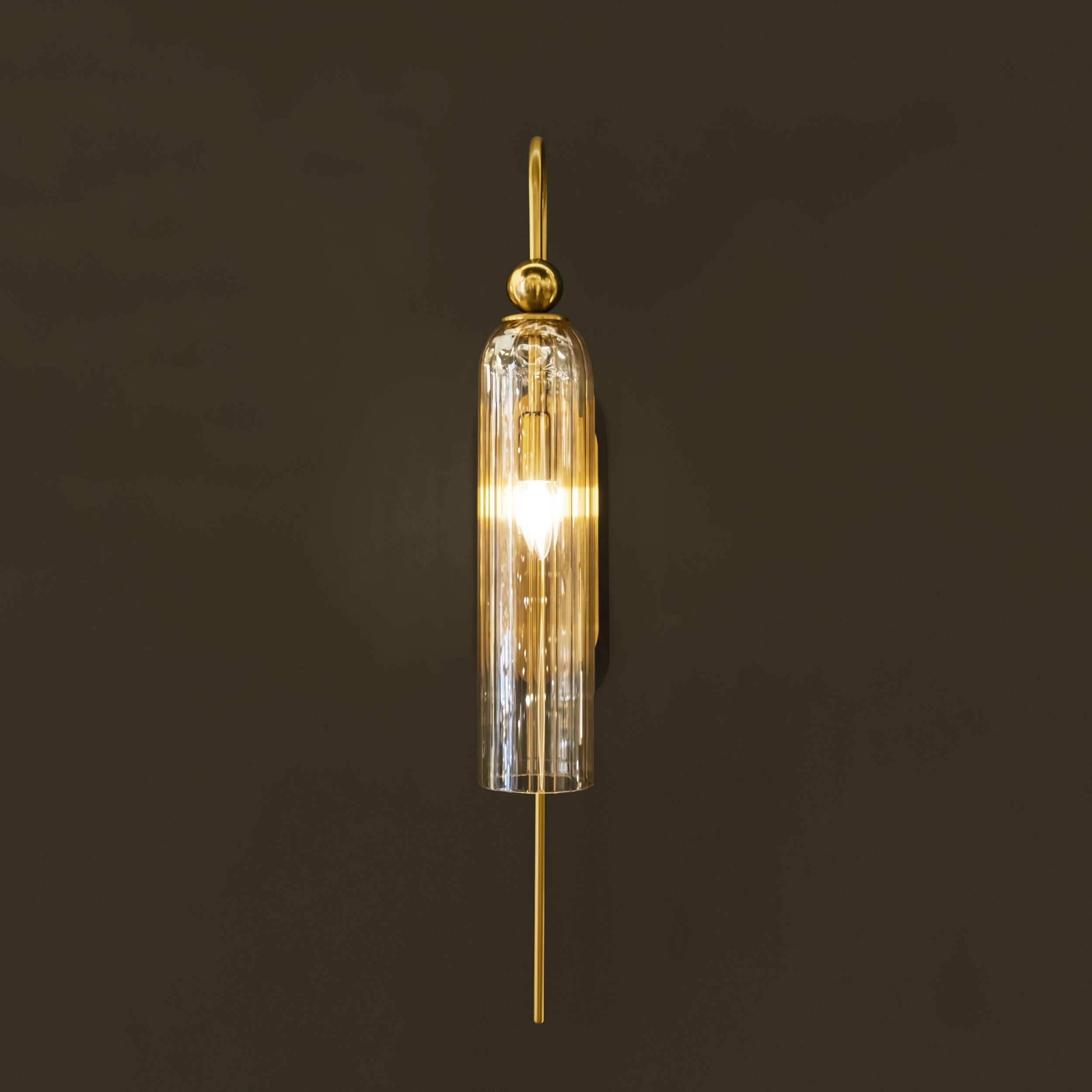 Aras Single Honey Glass Brushed Brass Wall Sconce - Heka Lighting & Trading Limited