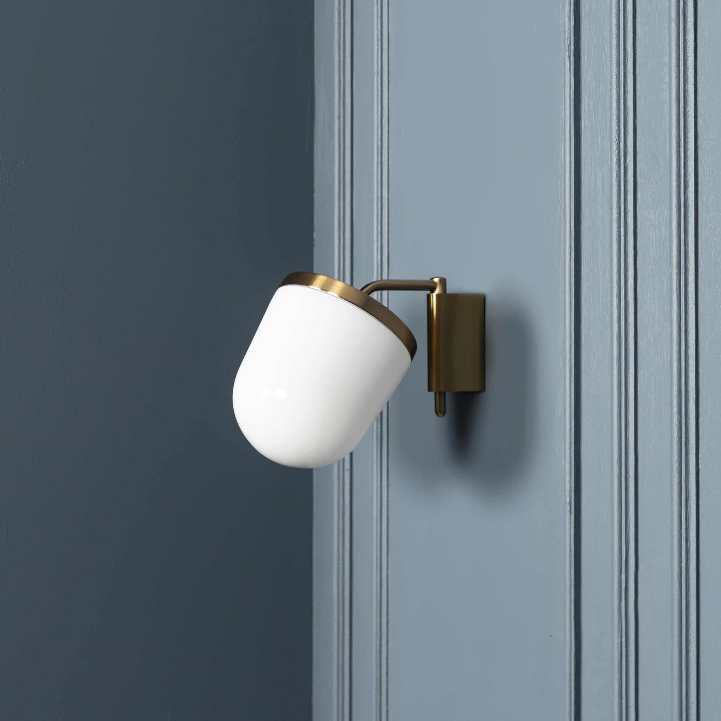 Gize Soft Brushed Brass Glass Wall Sconce - Heka Lighting & Trading Limited