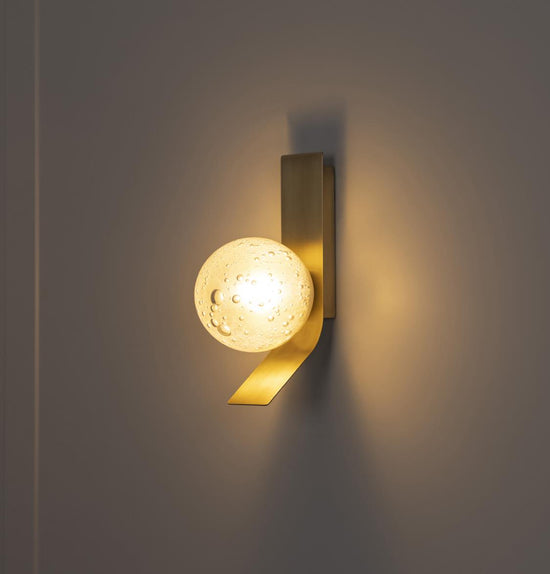 Helsingör Single Bubbly Soft Glass Antique Wall Sconce