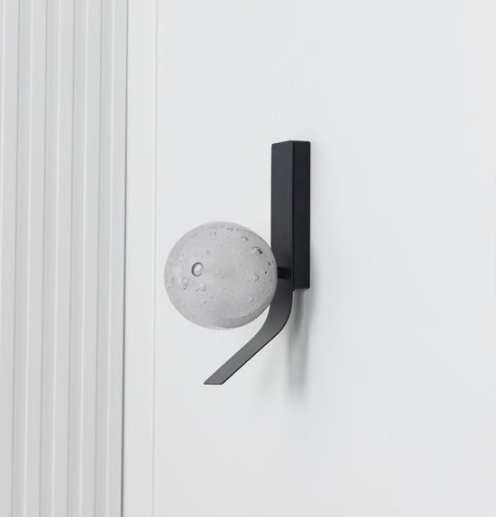 Helsingör Single Bubbly Soft Glass Black Wall Sconce
