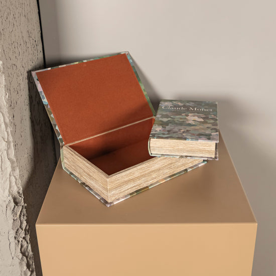 Aurora Claude Monet Book Box