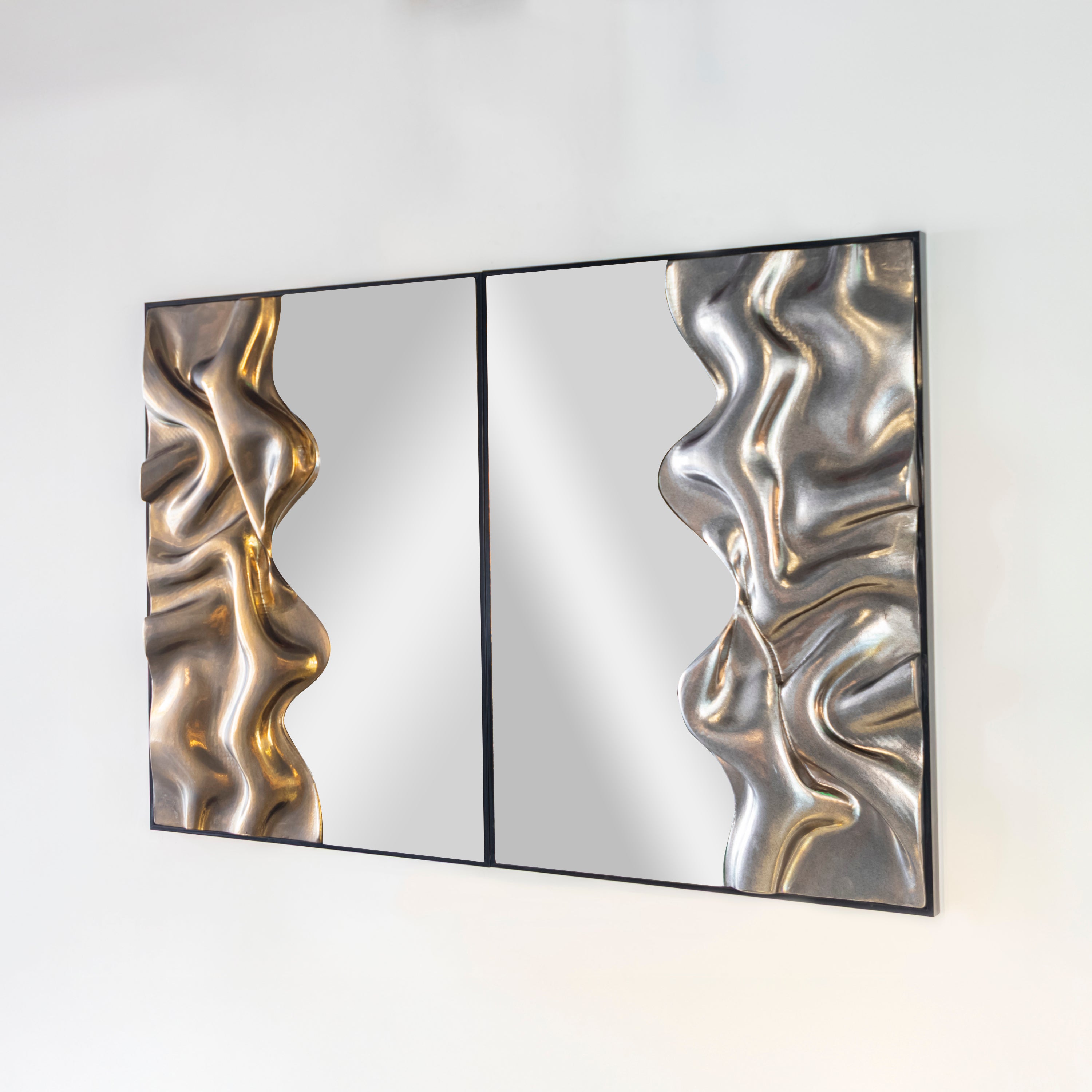 Silver Embossed Wall Art 90X120Cm