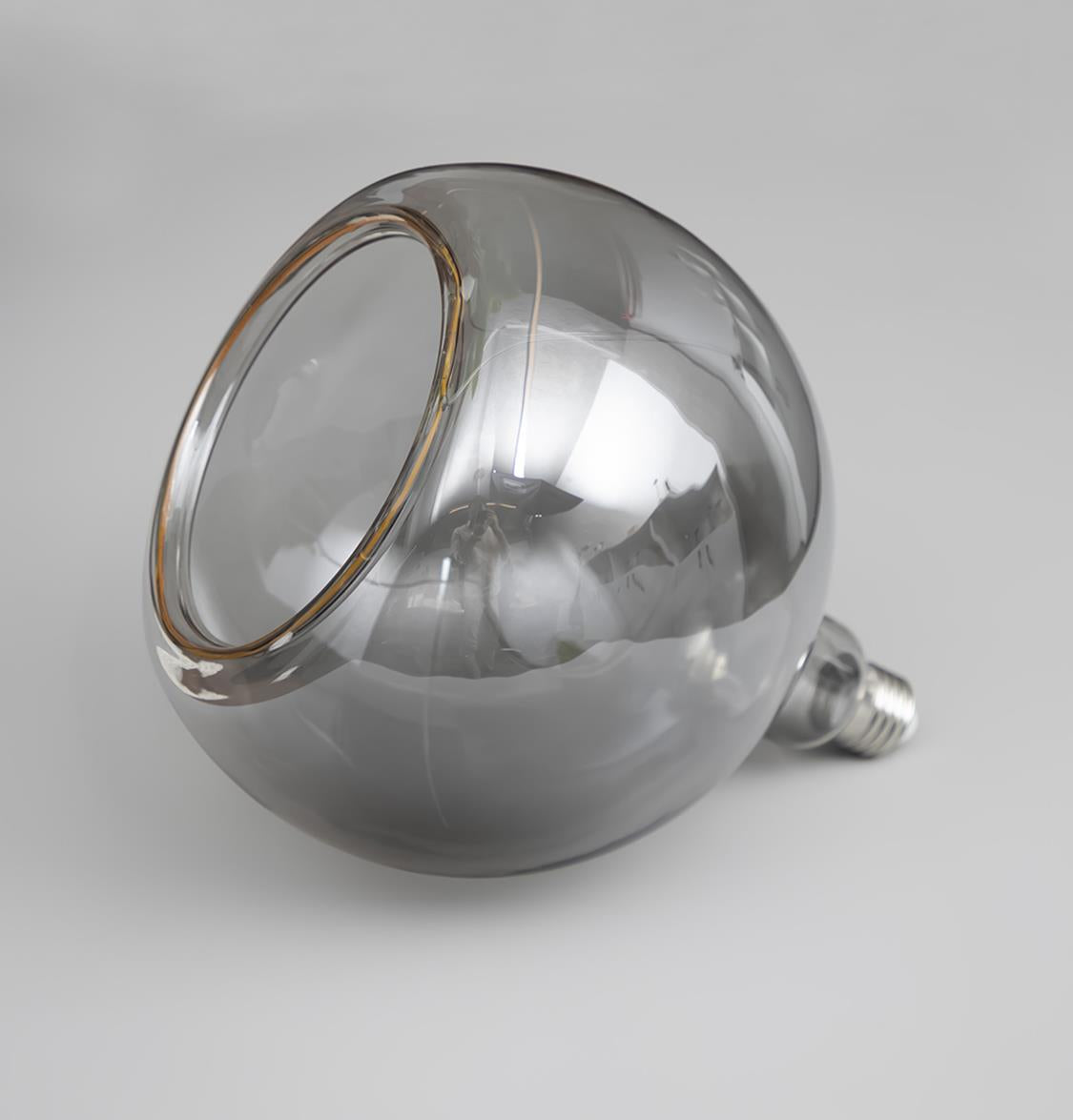 Erd-303 Strip Filament Led Smoked Glass 6W 2500K E27 - Heka Lighting & Trading Limited