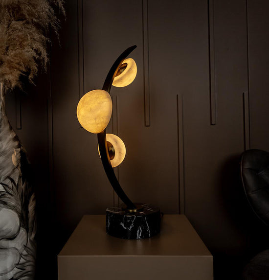 Hartum Marble Antique Table Lamp