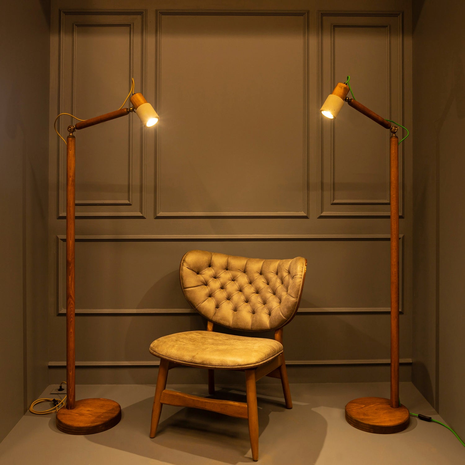 Wood & Concrete Floor Lamp, Mid Century Corner Light, Home Decor Floor Standing Lighting, Art Deco Floor Lighting MODEL : TOCHI